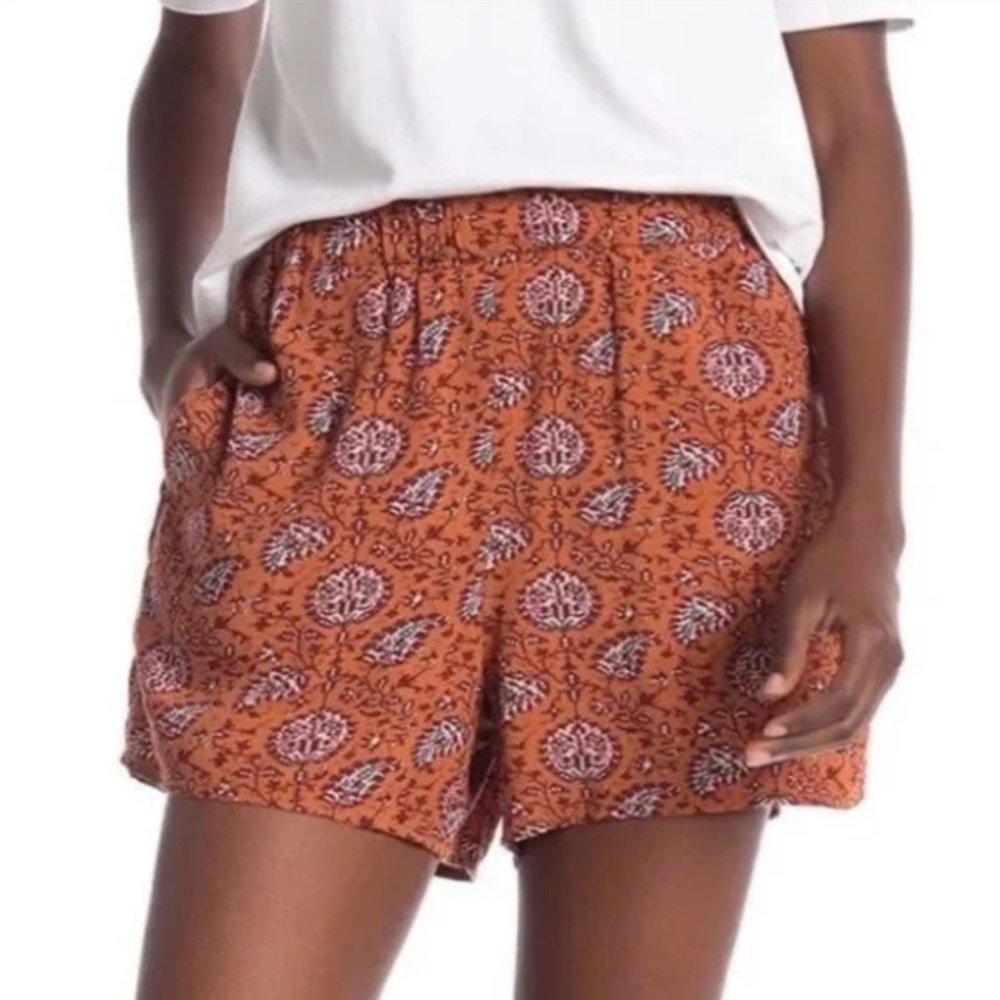 3/$20☀ Madewell Drapey Pull-On Shorts in Warm Paisley
